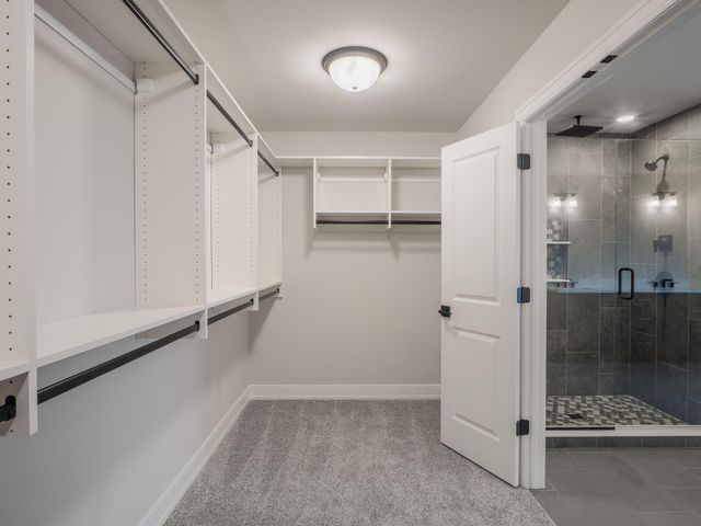 1759 Trailbrook Drive, Valparaiso, IN 46385