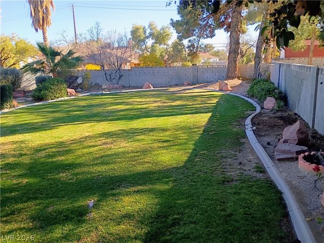 5735 North Bonita Vista Street, Las Vegas, NV 89149