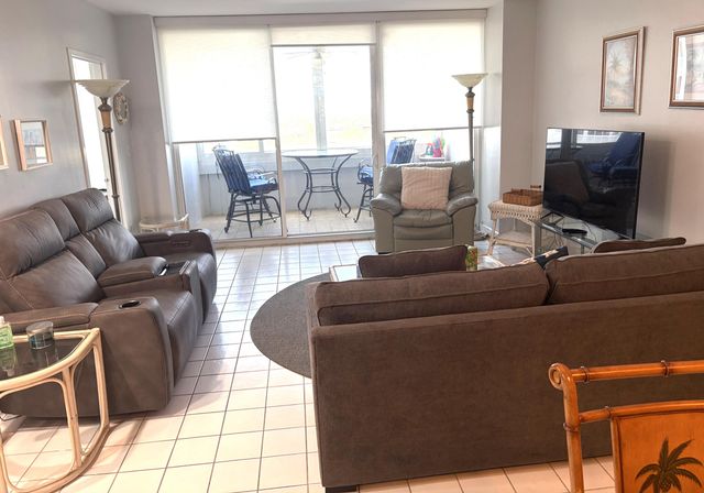 4040 Galt Ocean Drive 801, Fort Lauderdale, FL 33308