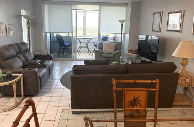 4040 Galt Ocean Drive 801, Fort Lauderdale, FL 33308