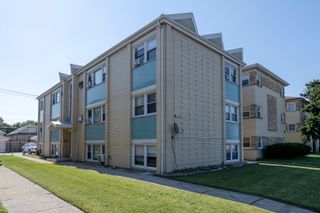 1921 S Harlem Avenue 1W, Berwyn, IL 60402