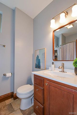 1932 Withnell Avenue, St Louis, MO 63118