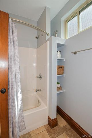1932 Withnell Avenue, St Louis, MO 63118