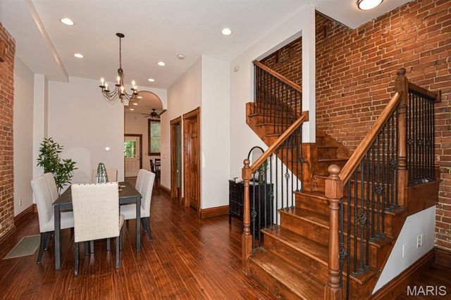 1932 Withnell Avenue, St Louis, MO 63118