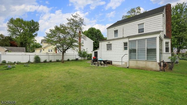 9 Hawthorne St, Cranford Twp., NJ 07016