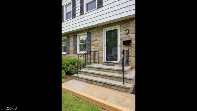 9 Hawthorne St, Cranford Twp., NJ 07016
