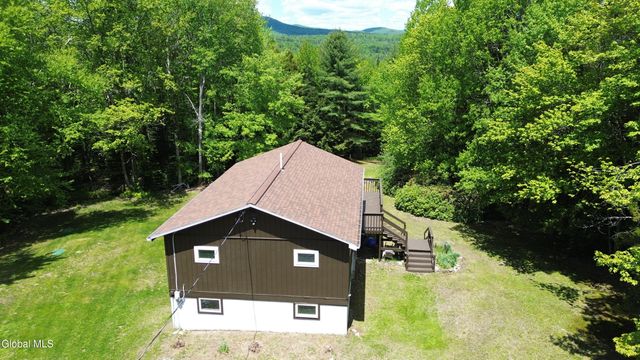 204 Gutha Road, Bleecker, NY 12078