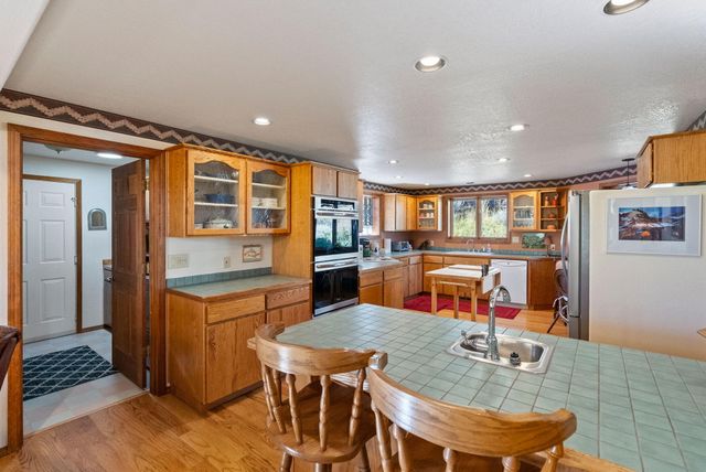 66001 Waldron Trail, Bend, OR 97703