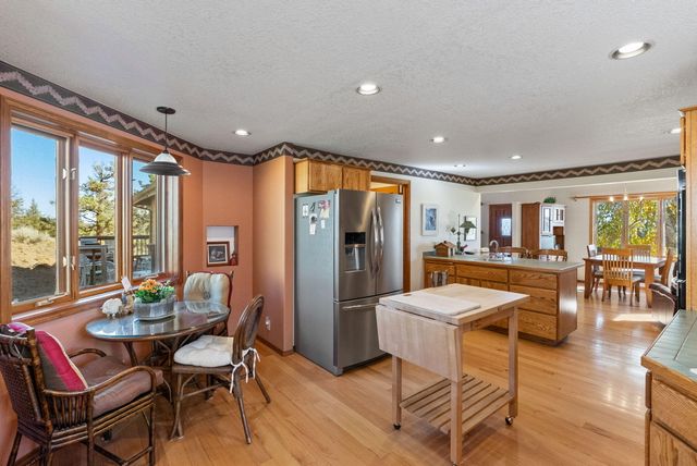 66001 Waldron Trail, Bend, OR 97703