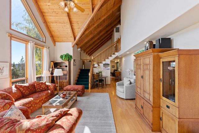 66001 Waldron Trail, Bend, OR 97703