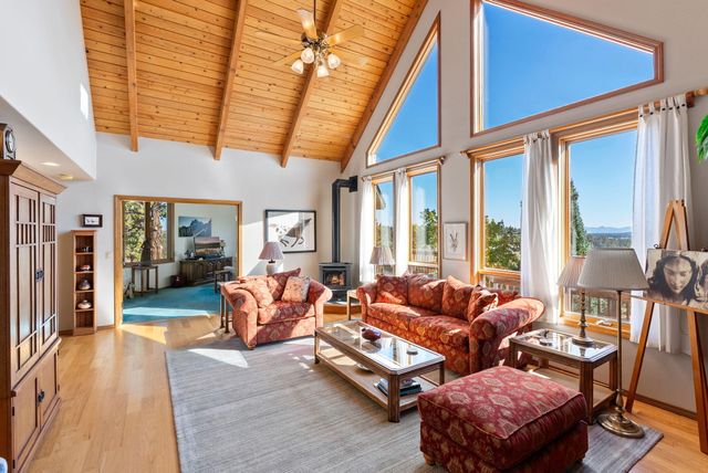 66001 Waldron Trail, Bend, OR 97703