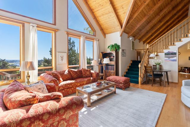 66001 Waldron Trail, Bend, OR 97703