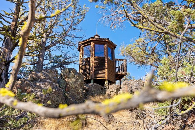 66001 Waldron Trail, Bend, OR 97703