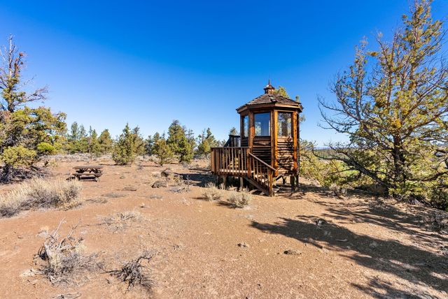 66001 Waldron Trail, Bend, OR 97703