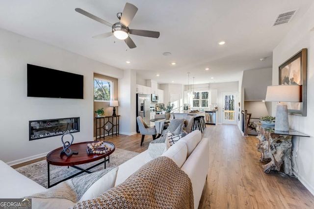 5731 Schelton Place SE, Mableton, GA 30126