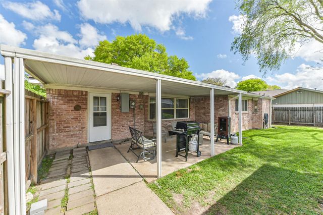 12731 Westhorpe Drive, Houston, TX 77077
