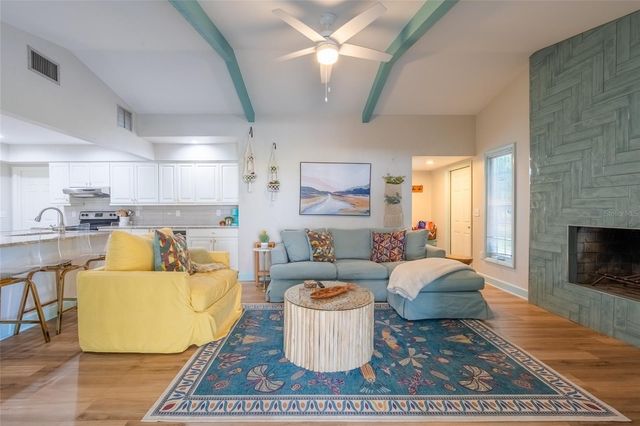 5005 CANTERBURY DRIVE, Sarasota, FL 34243