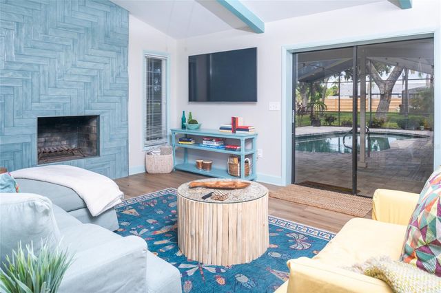 5005 CANTERBURY DRIVE, Sarasota, FL 34243