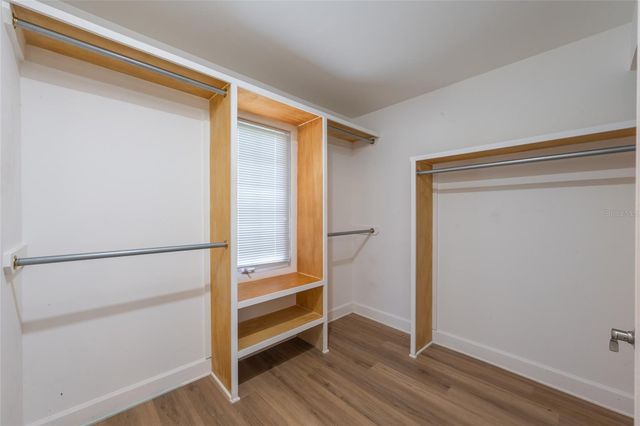 5005 CANTERBURY DRIVE, Sarasota, FL 34243