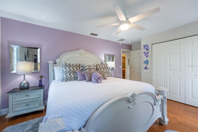 5005 CANTERBURY DRIVE, Sarasota, FL 34243