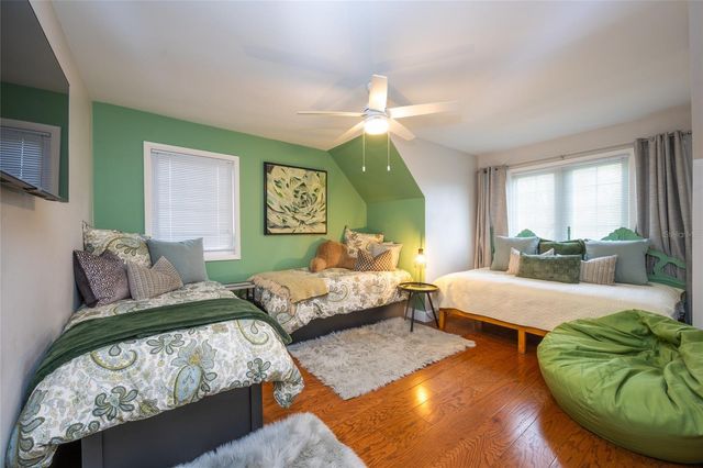 5005 CANTERBURY DRIVE, Sarasota, FL 34243