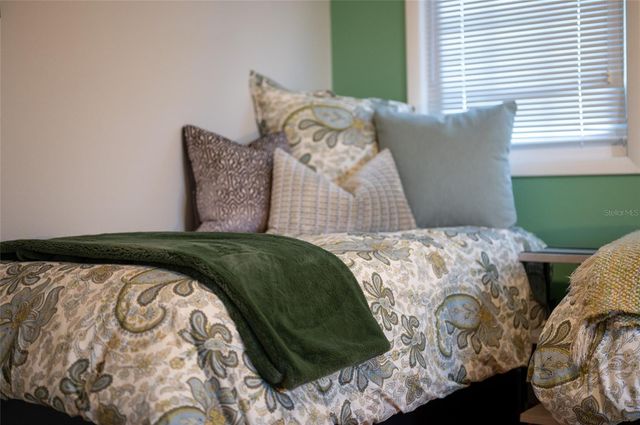 5005 CANTERBURY DRIVE, Sarasota, FL 34243