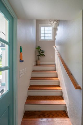 5005 CANTERBURY DRIVE, Sarasota, FL 34243