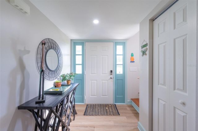 5005 CANTERBURY DRIVE, Sarasota, FL 34243