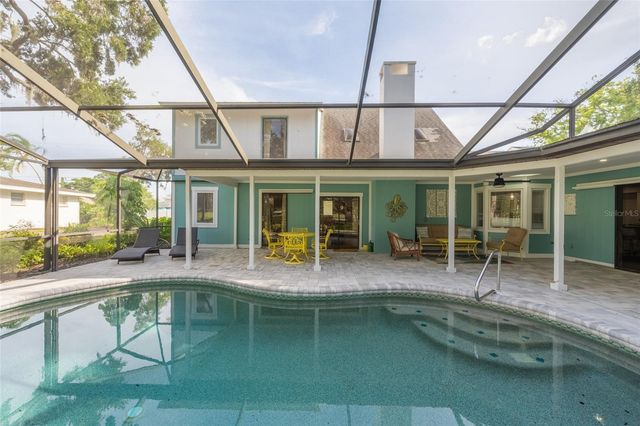 5005 CANTERBURY DRIVE, Sarasota, FL 34243