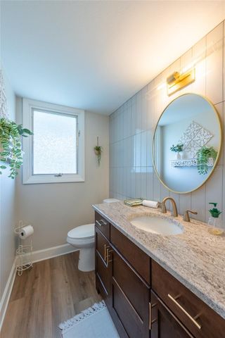 5005 CANTERBURY DRIVE, Sarasota, FL 34243