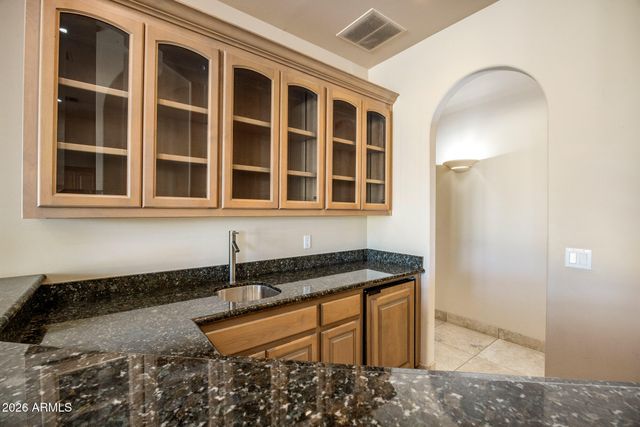 9310 E BRONCO Trail, Scottsdale, AZ 85255