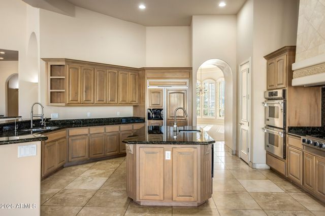 9310 E BRONCO Trail, Scottsdale, AZ 85255