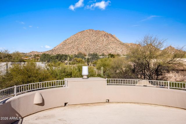 9310 E BRONCO Trail, Scottsdale, AZ 85255