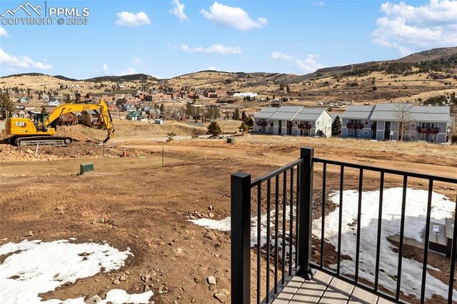 203 W Womack Avenue, Cripple Creek, CO 80813