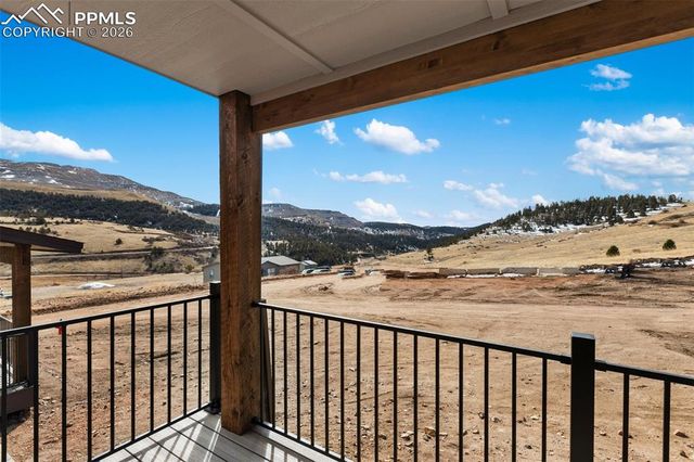 203 W Womack Avenue, Cripple Creek, CO 80813