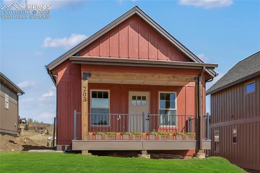 203 W Womack Avenue, Cripple Creek, CO 80813