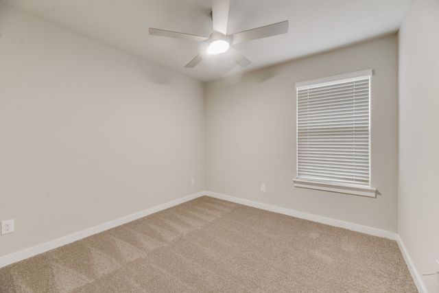 820 Lakeview Drive, Alvarado, TX 76009