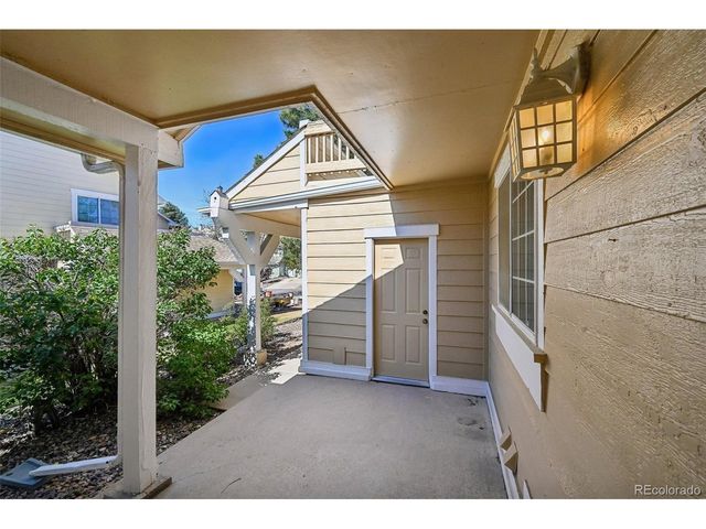 3990 S Rifle Ct, Aurora, CO 80013