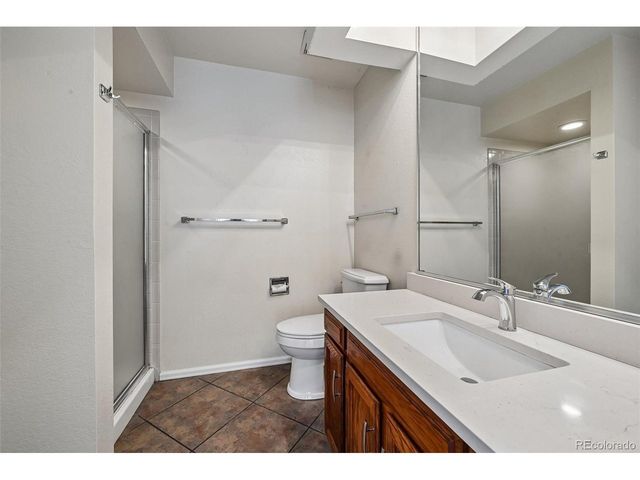 3990 S Rifle Ct, Aurora, CO 80013