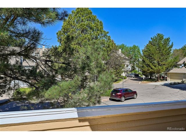 3990 S Rifle Ct, Aurora, CO 80013