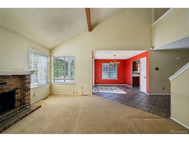 3990 S Rifle Ct, Aurora, CO 80013
