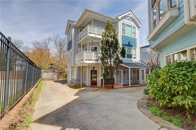 1036 Greenwood NE Avenue C, Atlanta, GA 30306