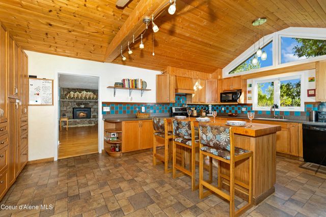 362 Winding Way, Sandpoint, ID 83864