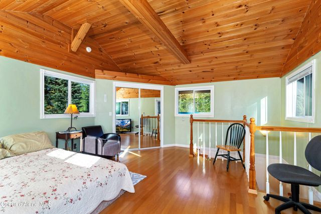 362 Winding Way, Sandpoint, ID 83864