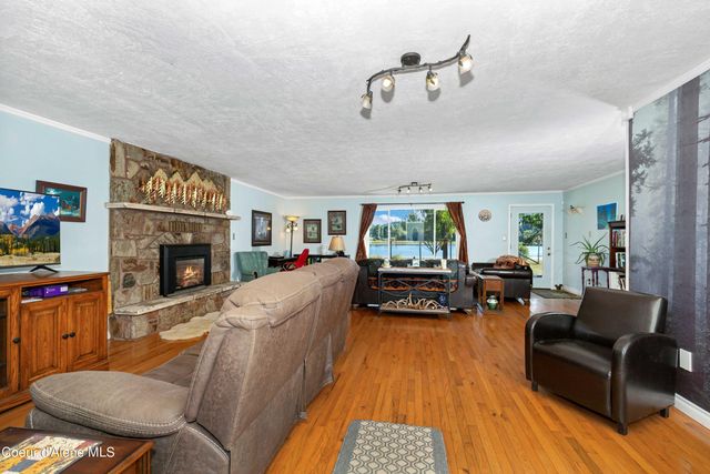 362 Winding Way, Sandpoint, ID 83864