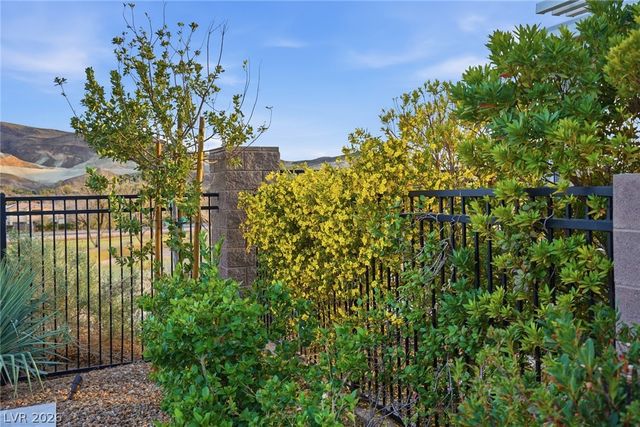 71 Reflection Bay Drive, Henderson, NV 89011