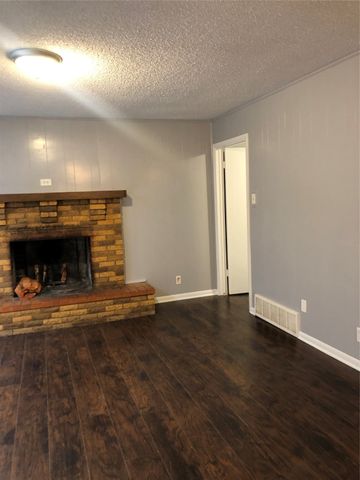 1721 Santa Maria, Grand Prairie, TX 75051