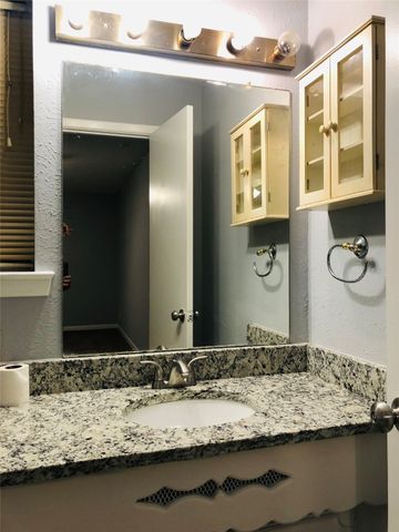 1721 Santa Maria, Grand Prairie, TX 75051