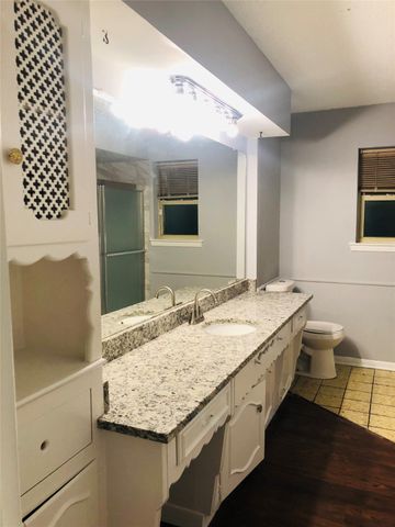 1721 Santa Maria, Grand Prairie, TX 75051