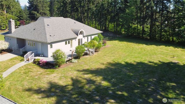 32010 71st Avenue Ct E, Eatonville, WA 98328